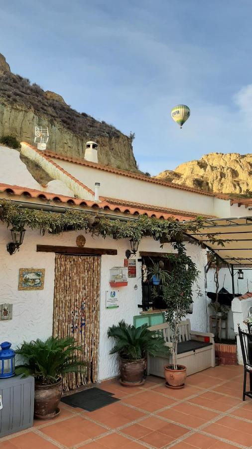 cueva alegria Hostal Guadix Exterior foto